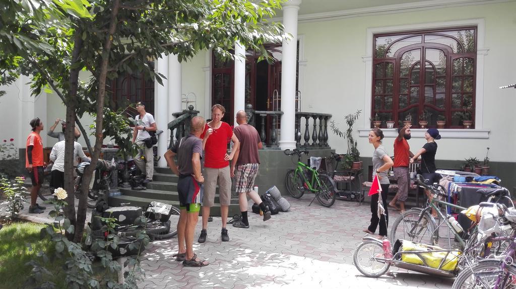 Green House Hostel Dushanbe Exterior photo