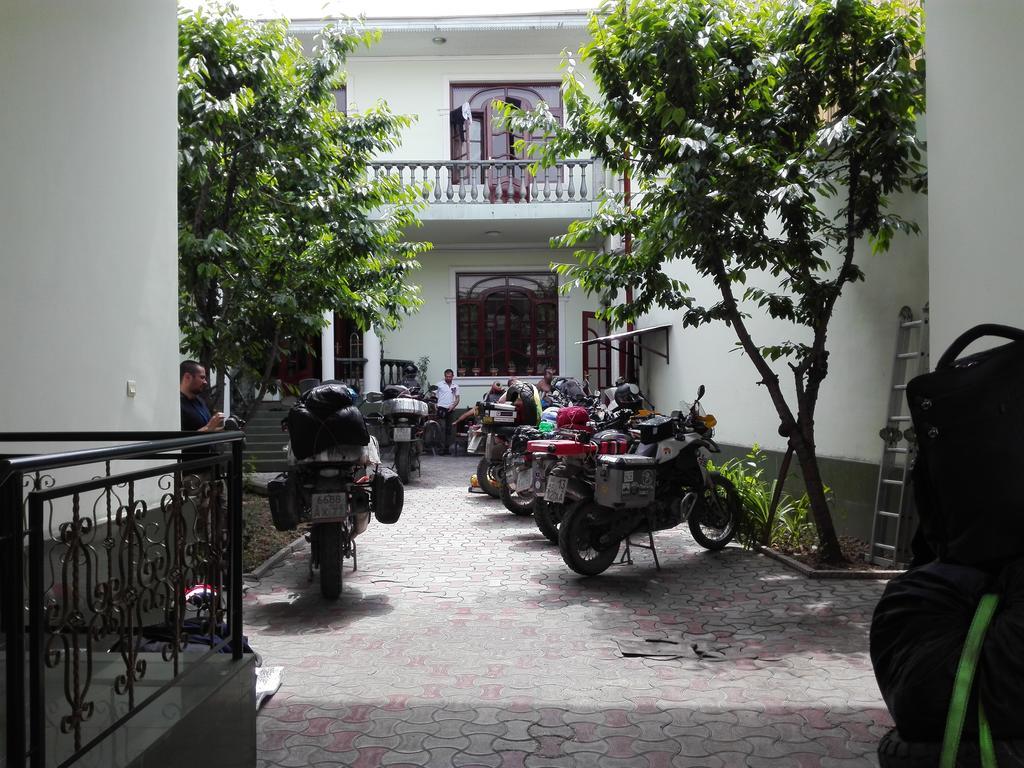 Green House Hostel Dushanbe Exterior photo