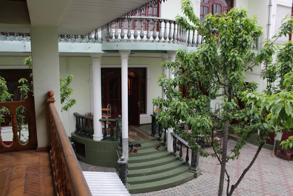 Green House Hostel Dushanbe Exterior photo
